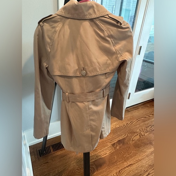 Express Double Breasted belted trench coat - Picture 3 of 4